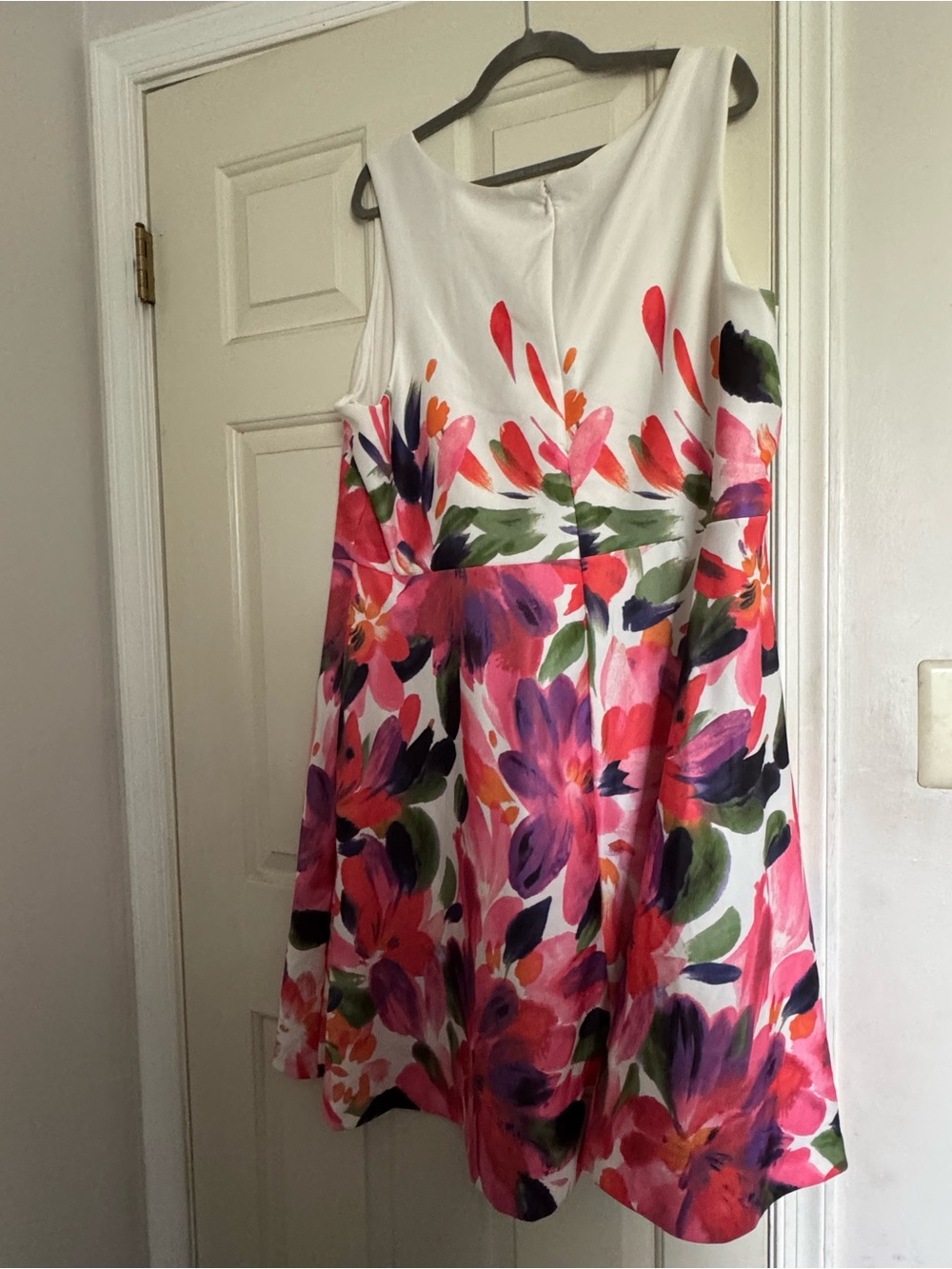 Roz & Ali White Floral Sleeveless Mini Dress with Pink, Purple and Green Blooms - Picture 2 of 2